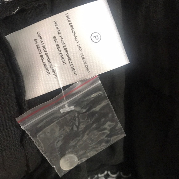 Amit Aggarwal embroidered tank top - Picture 7 of 11